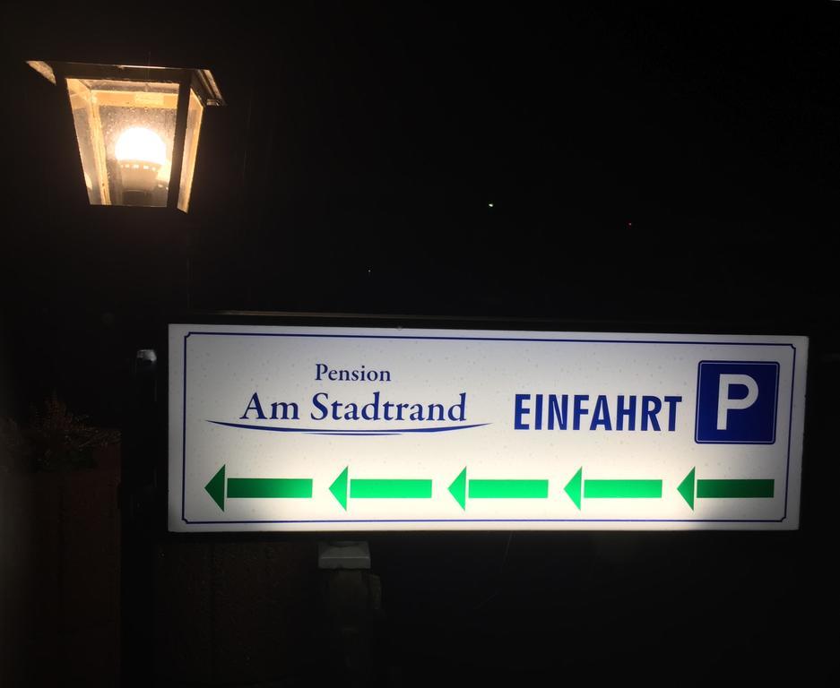 Pension Am Stadtrand Zerbst Exteriör bild